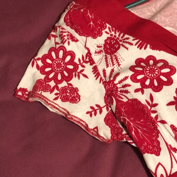 Style&Co Women’s Deep Vee Top - Picture 6 of 6